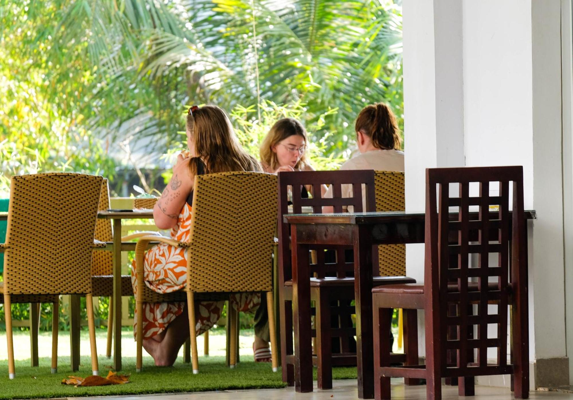 Paradise Hotel Хоян Екстер'єр фото